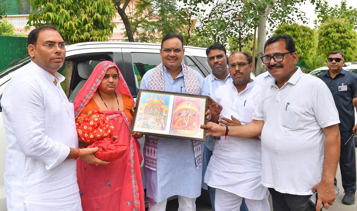Newly elected pradhan of Sapotra Kalavati Meena met Chief Minister Bhajan Lal Sharma at Chief Minister’s residence