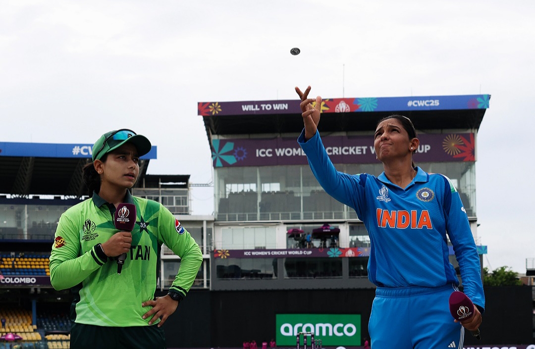Women World Cup 2025: Harmanpreet did not shake hands with Fatima, Pakistan is bowling
