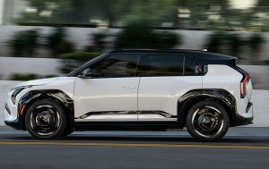 First Sightings of Kia EV3 Facelift: Pleos Connect, ICCU Fix, AWD Upgrade and Bigger Battery Details