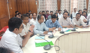 Karauli: District Collector Urges Health Workers to Coordinate with Schools for HPV Vaccination Drive